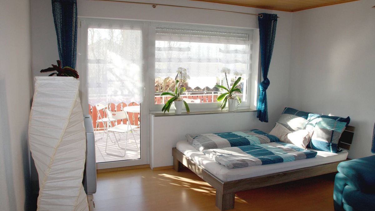 Nordwestliche Außenstadt Apartment | Large apartment in the three-cities corner