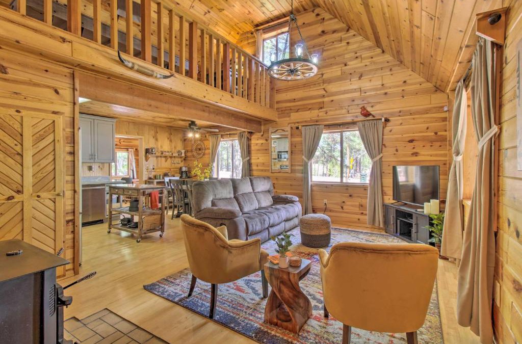Show Low House | Large Deck, Grill Pet-Friendly Show Low Retreat!