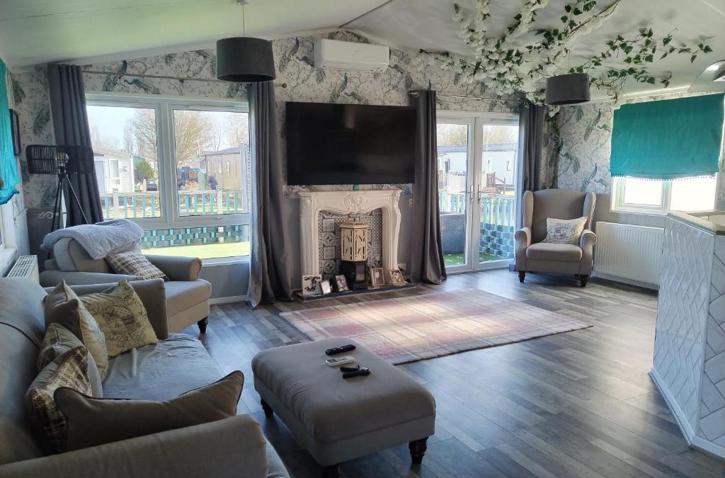 Great Houghton Other | Large double sized lodge furry friends stay free