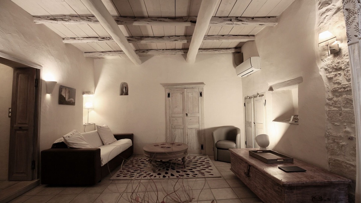 Bonifacio Apartment | Large duplex house 14th century renovated/air-conditioned/Internet Upper town Bonifacio