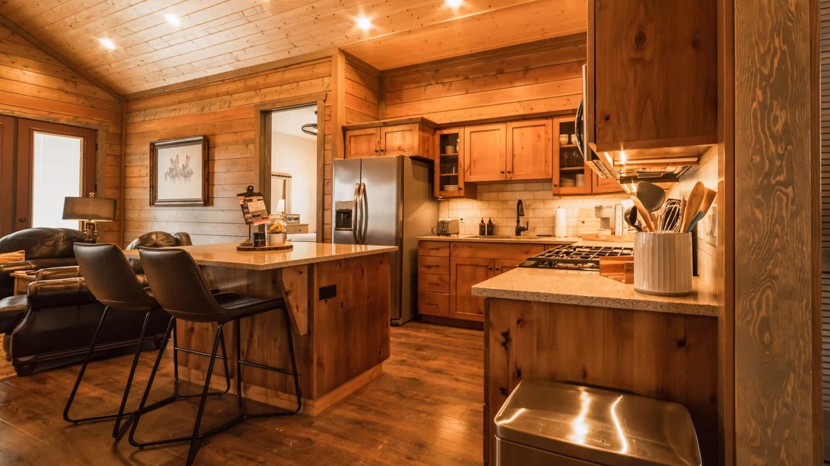 Preston House | Large Event or Group Rental | Cabins 1 - 6 |