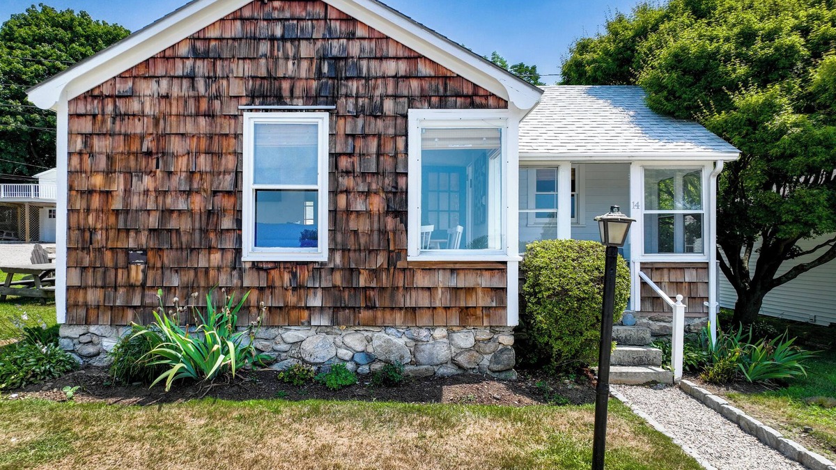 Waterford Cottage | Large Family-Friendly Cottage