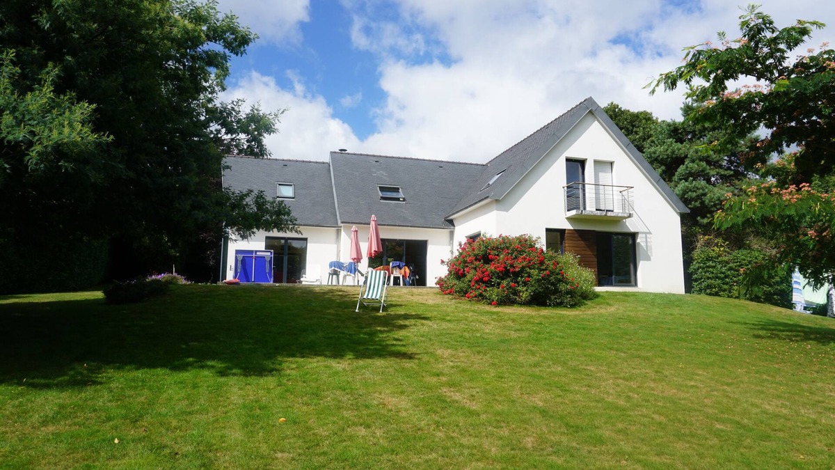 Combrit Villa | Large family home