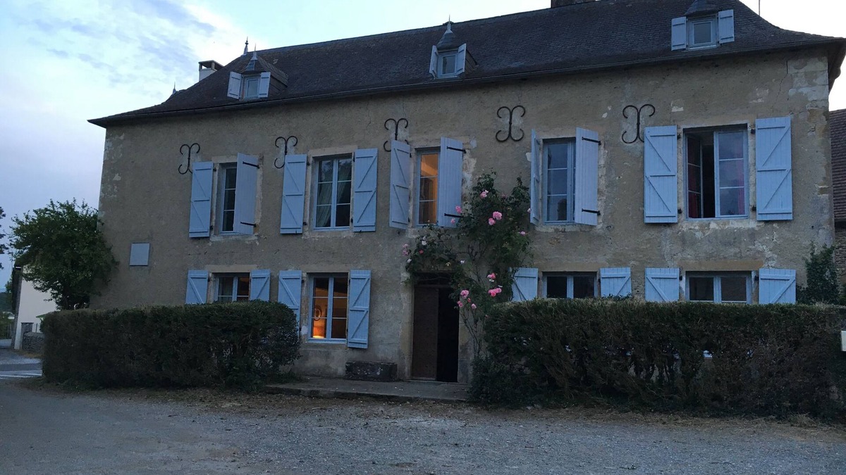 Gestas House | Large family home in the countryside