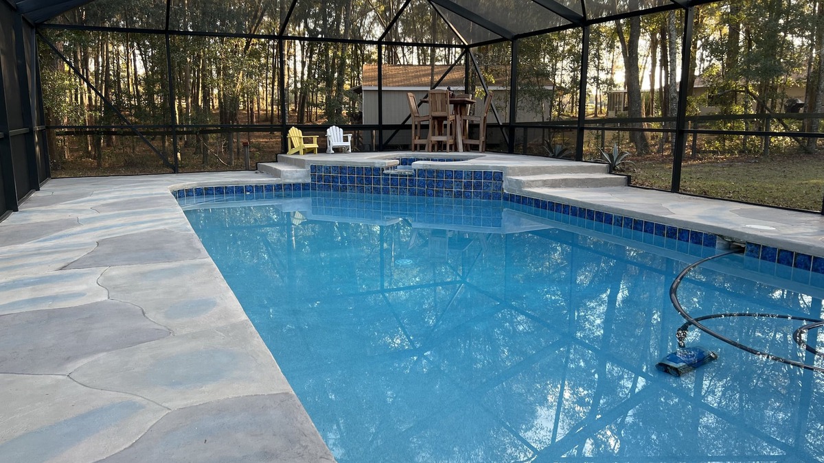 Fellowship House | Large Family sized Home 2 acre Fenced Yard, Covered Pool, Hot tub. WEC next door