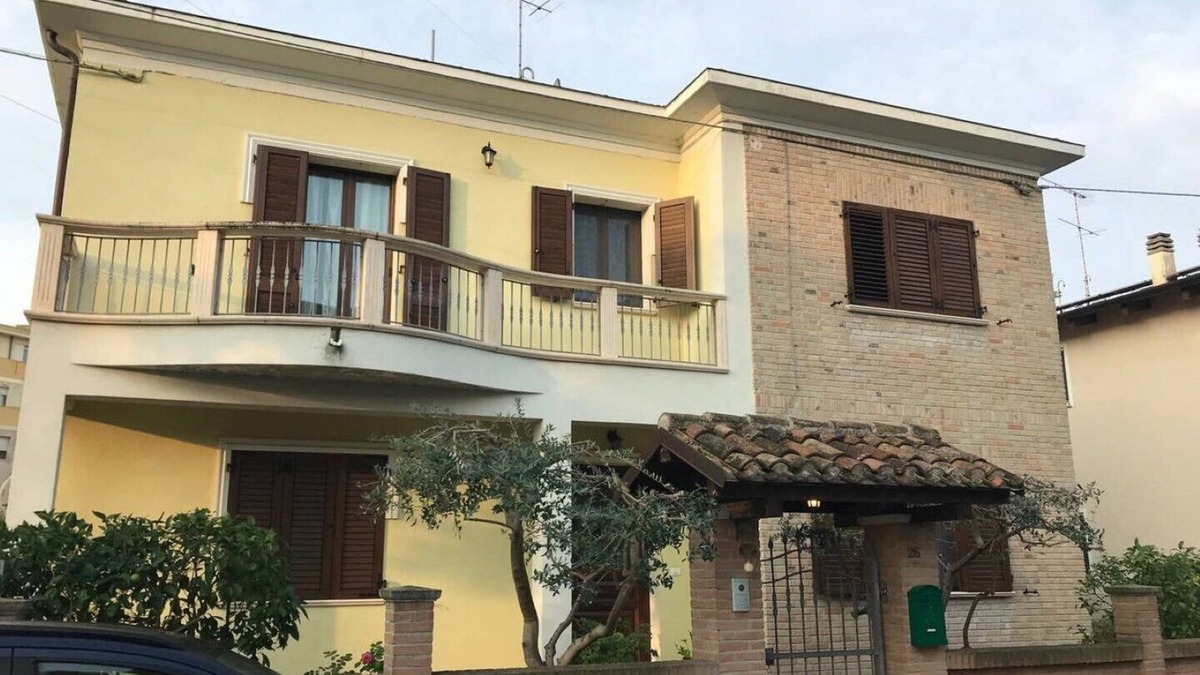 Fano Villa | Large Family Villa in the Heart of Historic Fano,
