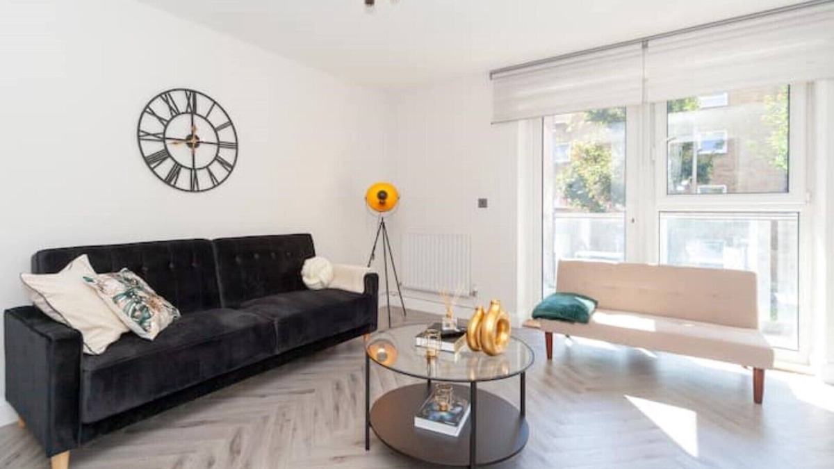 Wandsworth Apartment | Large flat in Battersea close to Chelsea