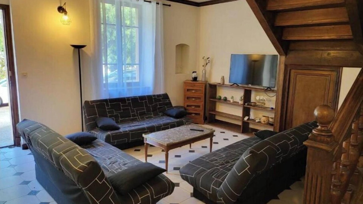 Tain-l'Hermitage House | Large furnished house fully equipped - Wifi, TV, Billiards