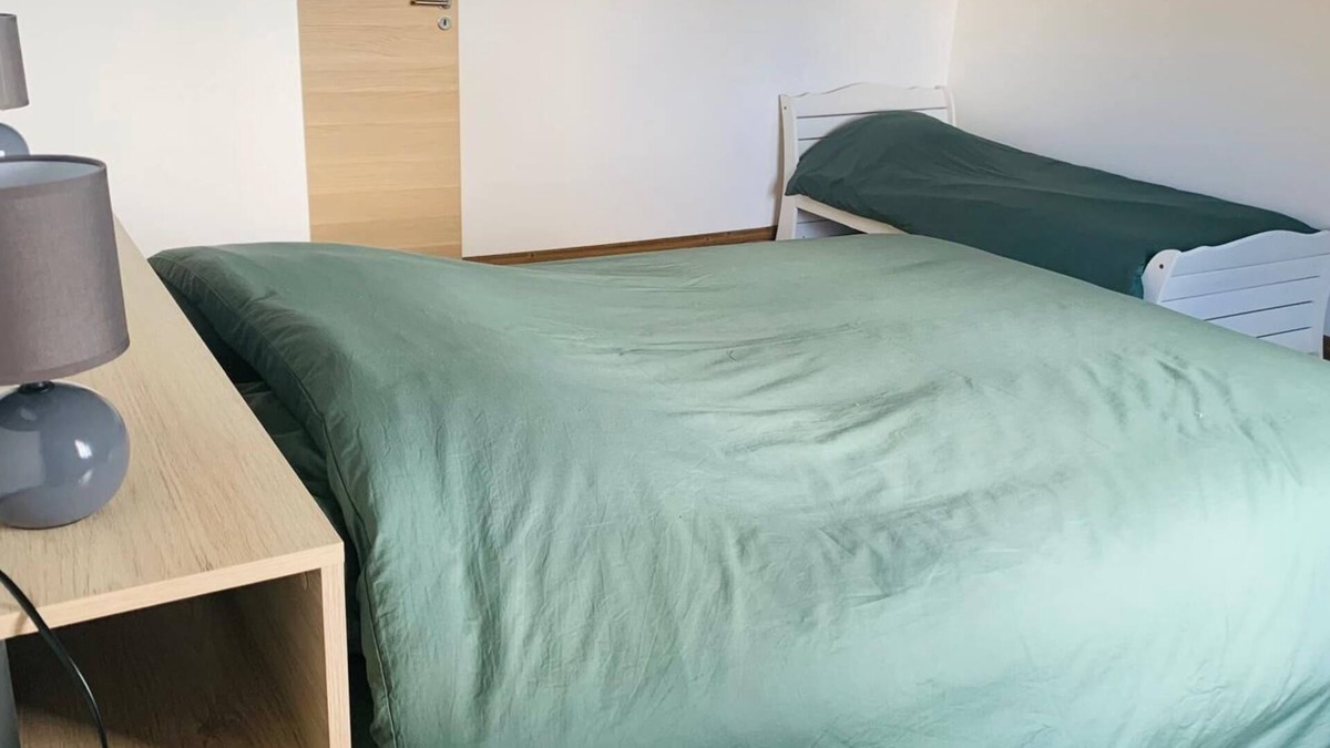 Cuvier House | Large gîte for 12 to 14 people, ideally located in the heart of the Jura mountains.