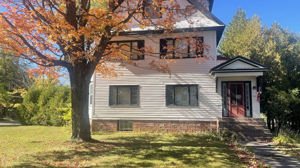 Laurium House | Large Historic home near Swedetown Trails-pet friendly