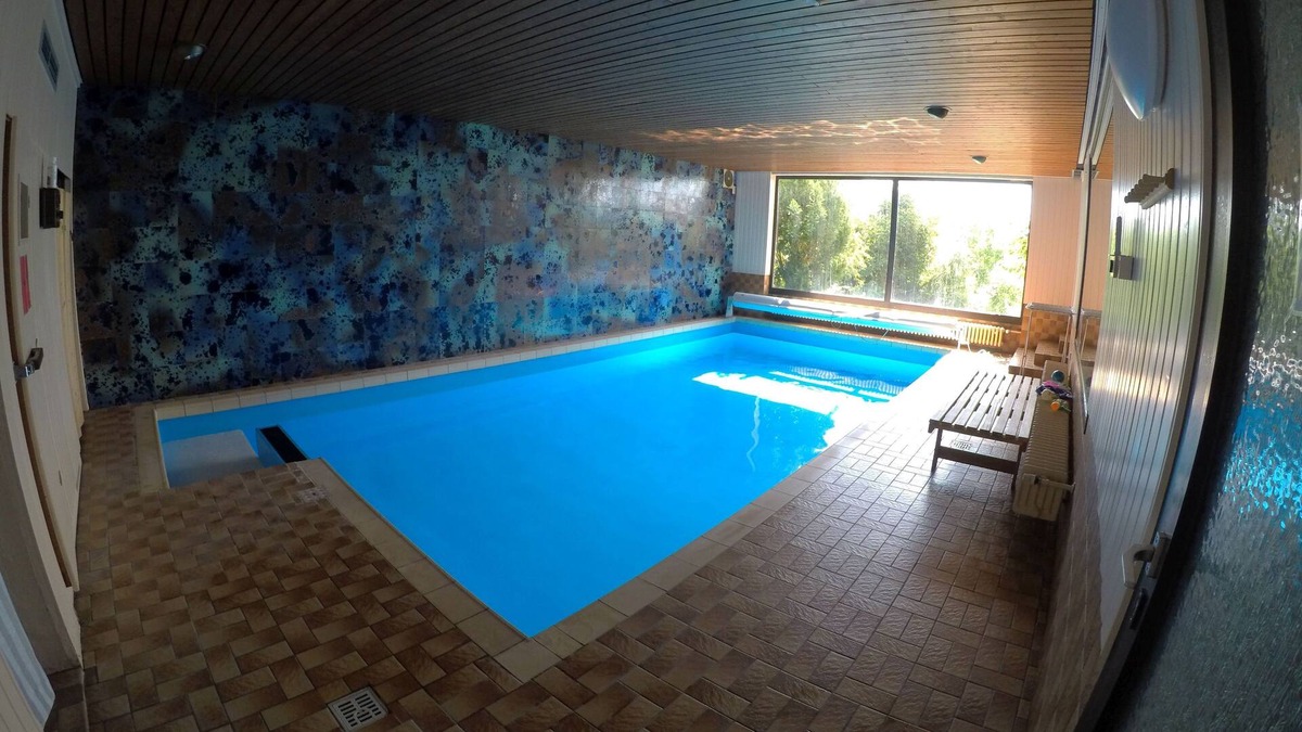Altmorschen House | Large holiday house with pool and sauna for 8 (-10) people in the middle Fulda valley