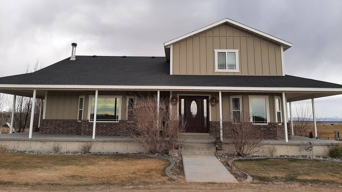 Springfield House | Large Home in the Country