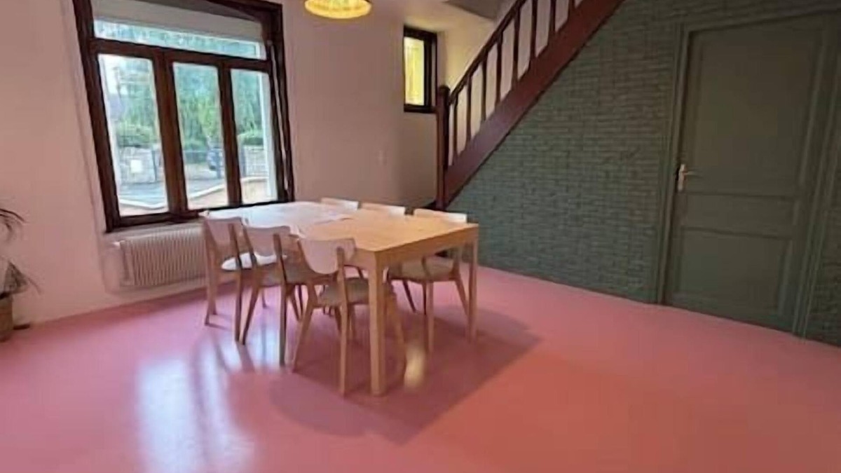Arras House | Large house 17 persons