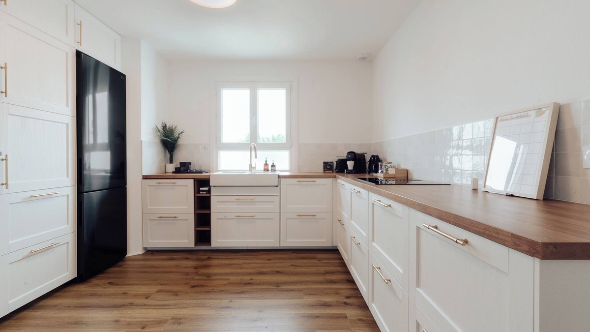 Nieul-sur-Mer House | Large house & annex, close to La Rochelle