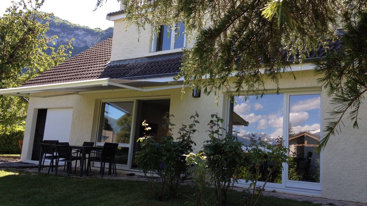 Claix House | Large house at the foot of the Vercors