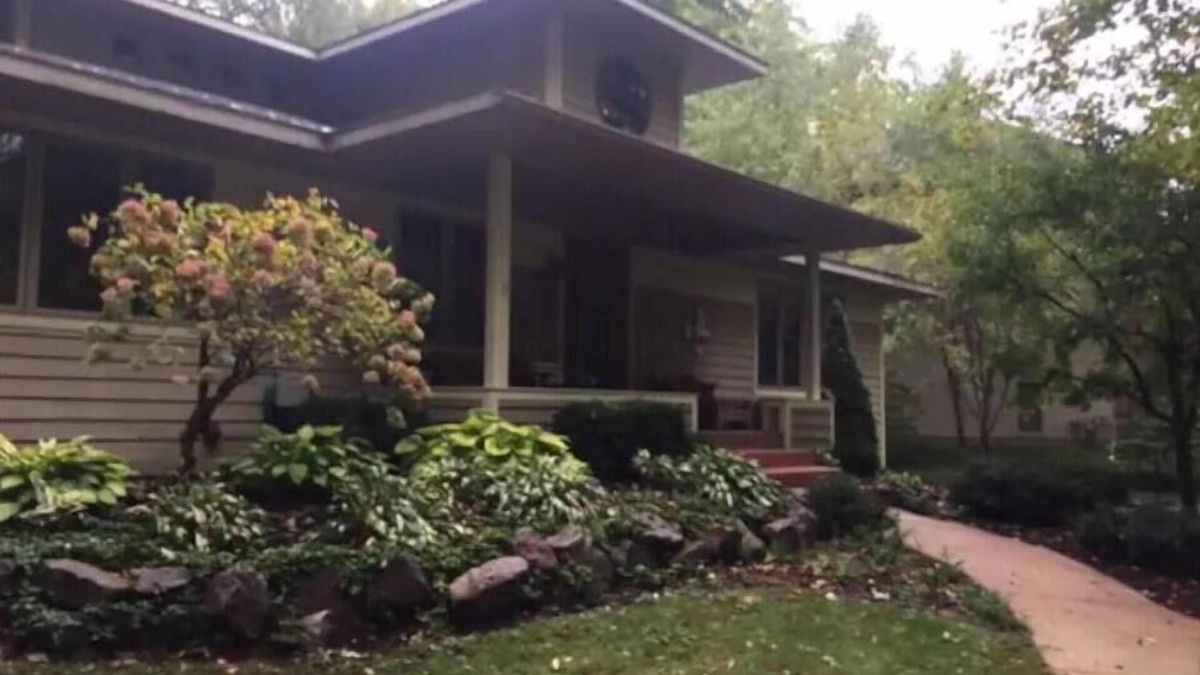 Lake Mills House | Large House lake access 3 ba, 5 br, near Madison