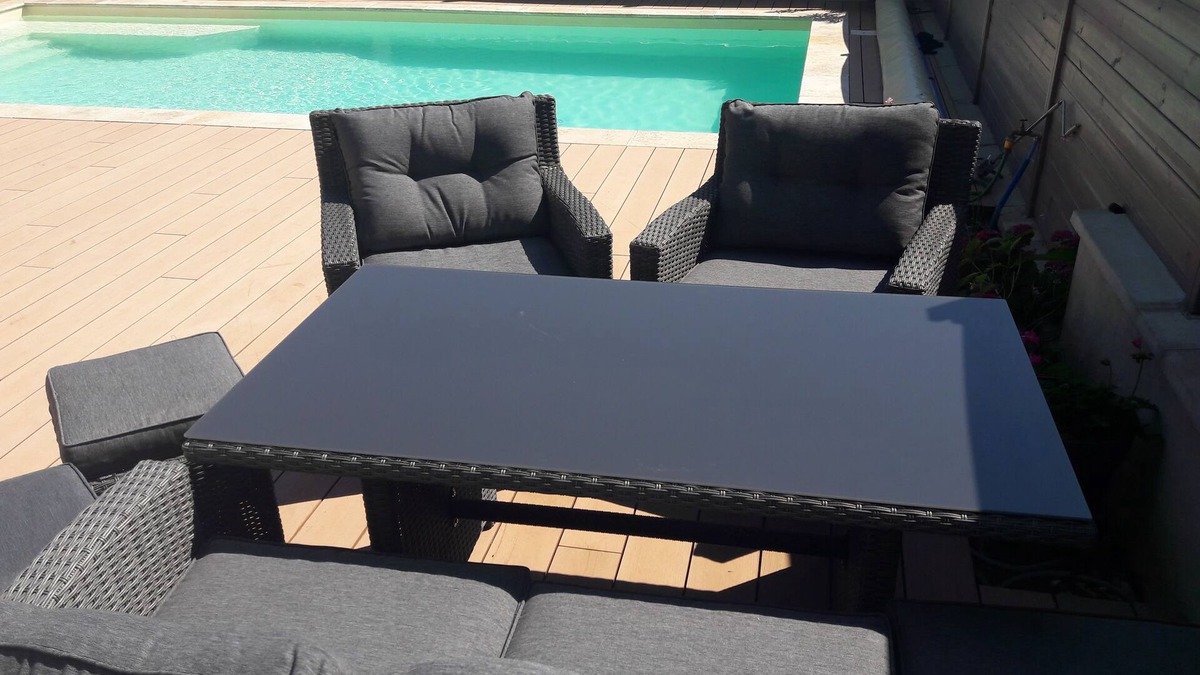 Meximieux House | Large house with heated pool - at the foot of Pérouges and 20 minutes from Lyon