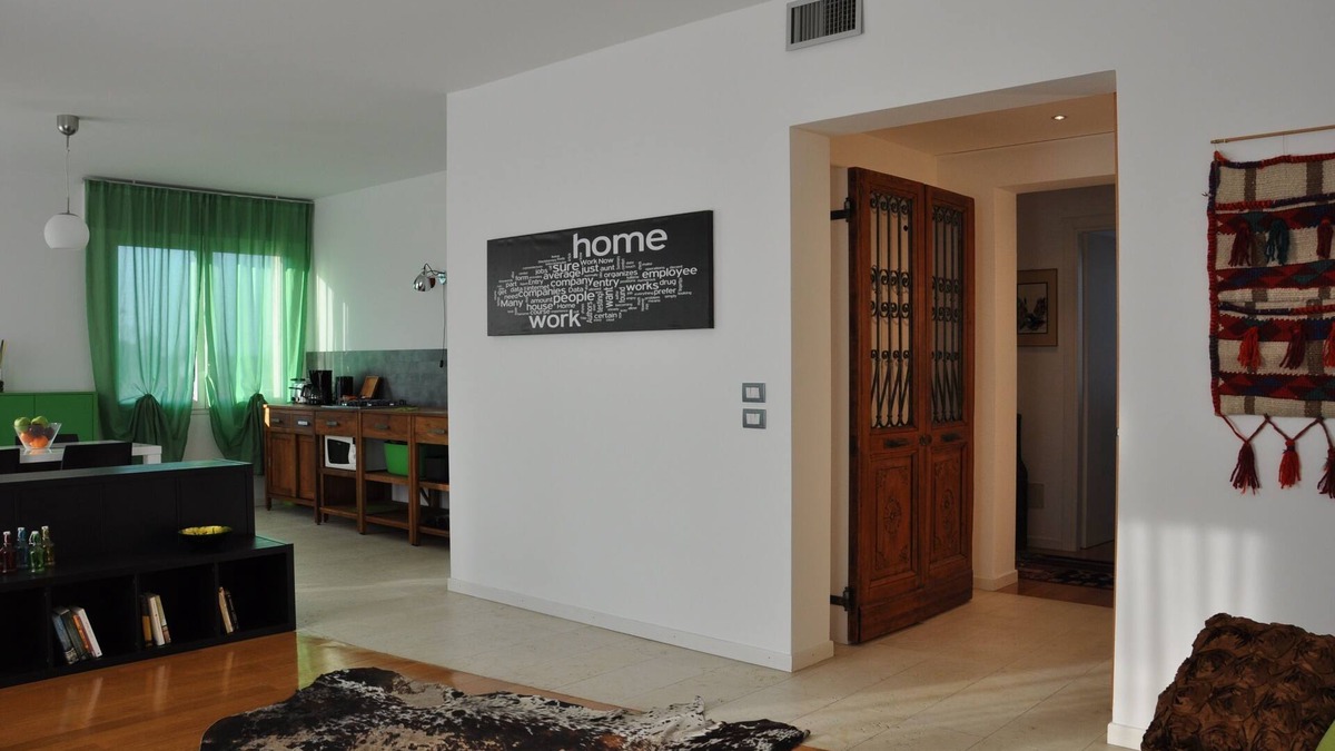 Padova Apartment | Large, light and airy, comfortable!