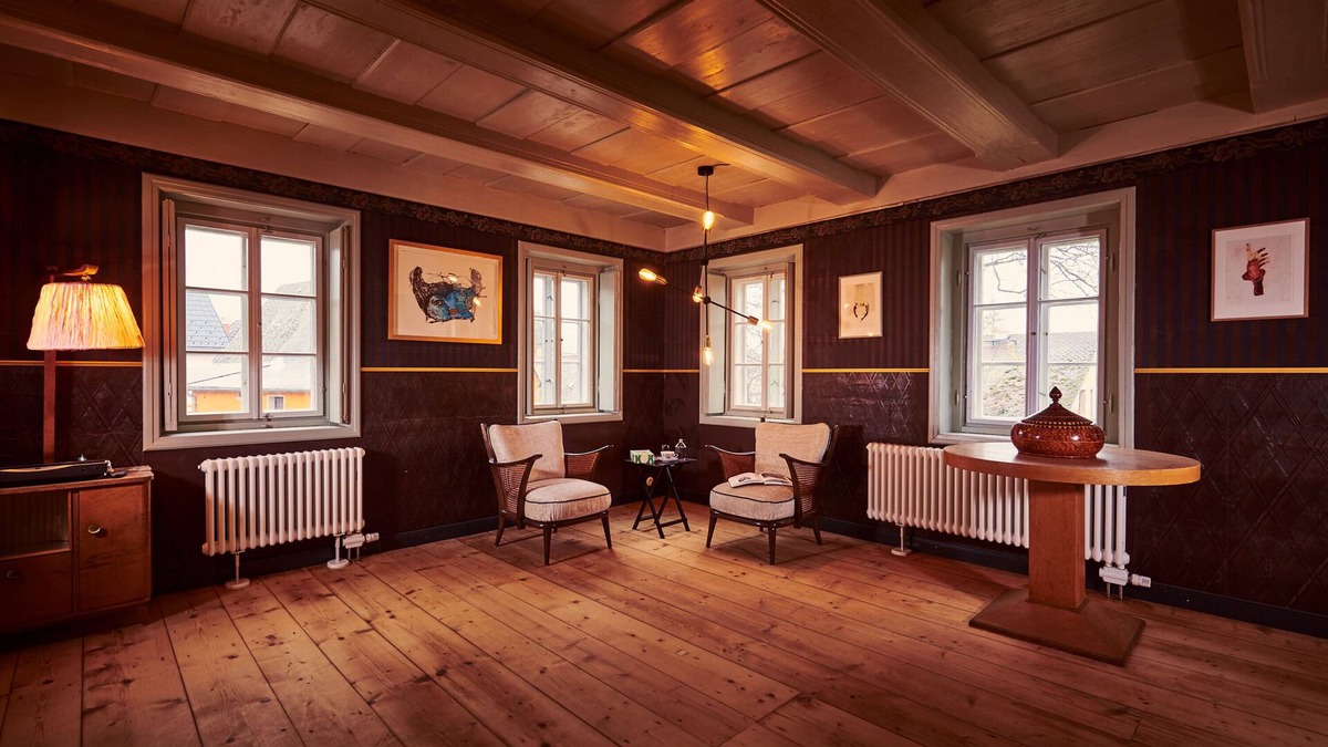 Ebersbach House | Large, lovingly renovated factor house with sauna