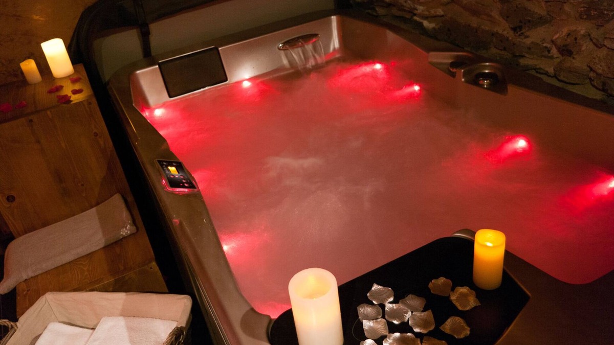 Bourg-Saint-Maurice Apartment | Large Luxury Apartment, Private Spa and Sauna, Bourg St Maurice, Les Arcs