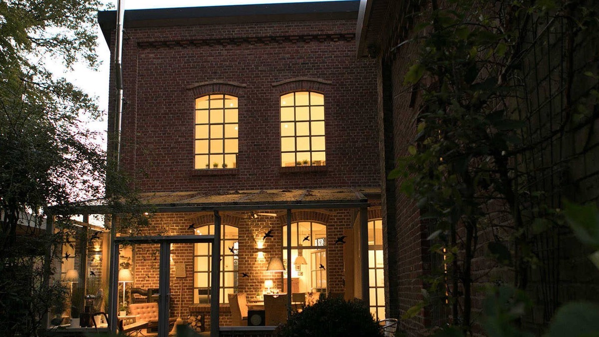 Stadtlohn Apartment | Large luxury apartment in the old locomotive shed in Stadtlohn - LokoMotel apartment with 165 m²