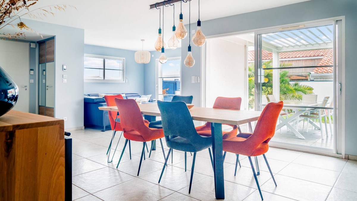 Saint-Vincent-sur-Jard Ski Chalet | Large modern house for 6 - Garden