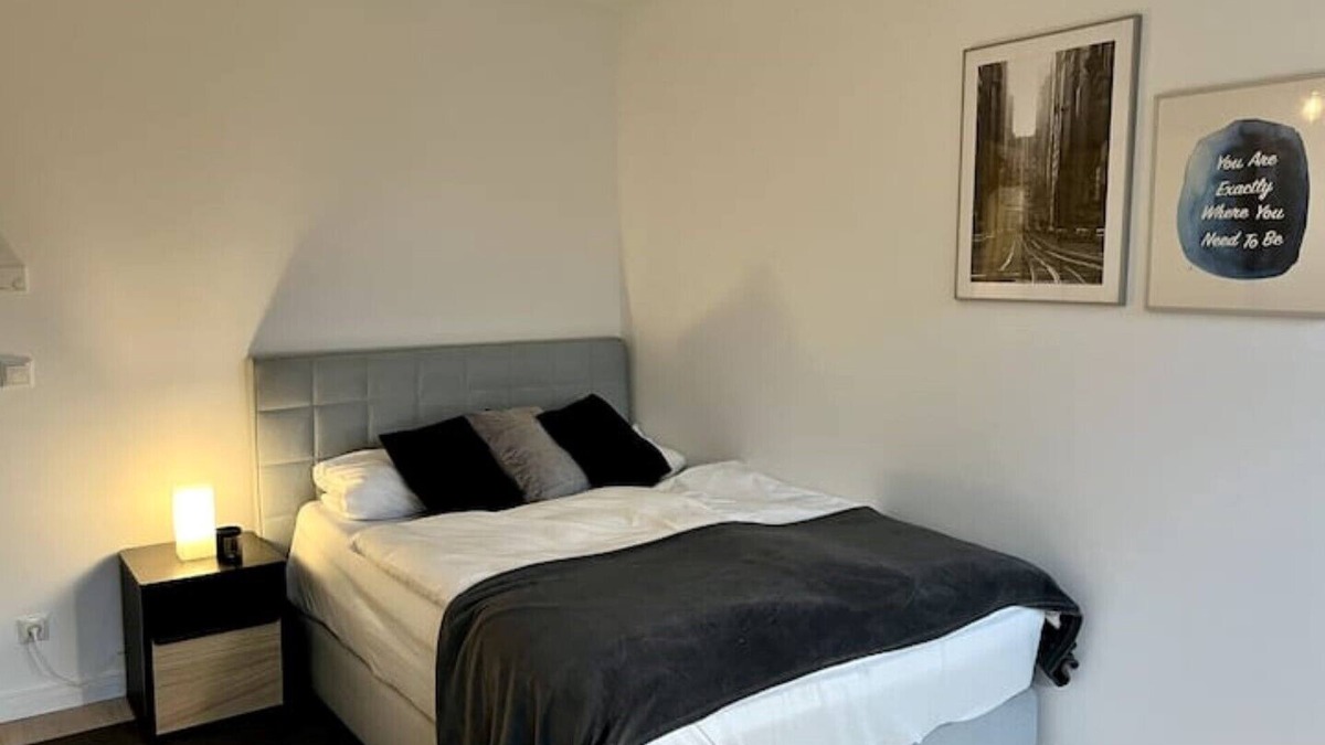 Norderstedt Apartment | Large new-build apartment in Hamburg - Modern & Netflix