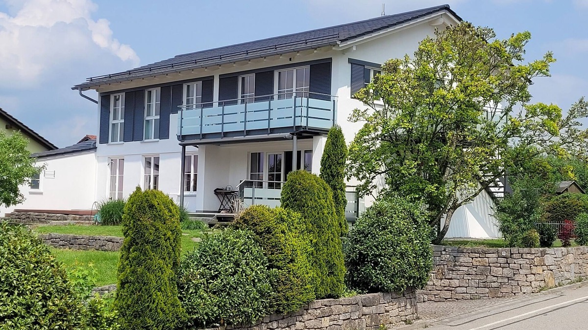Pfaffing Apartment | Large new vacation apartment south-east of Munich with fitness room