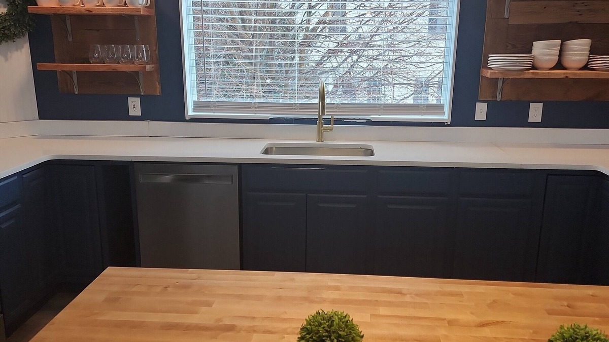 Waterville Apartment | Large open concept Apartment in downtown Waterville. Completely renovated