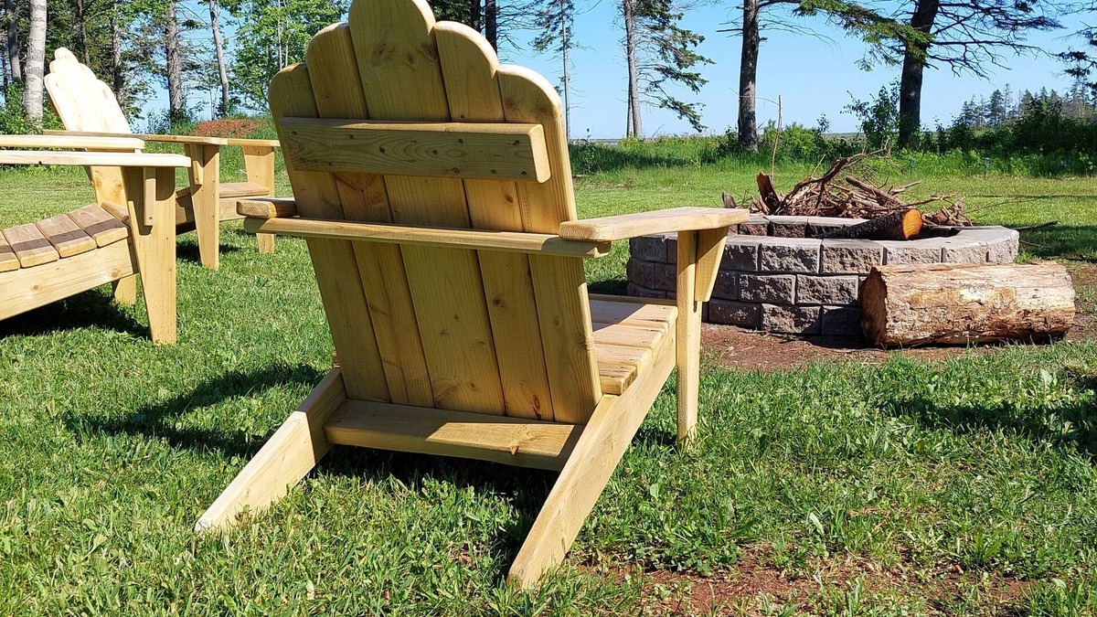 Prince County Cabin | Large pet friendly retreat with tons of room for large groups.