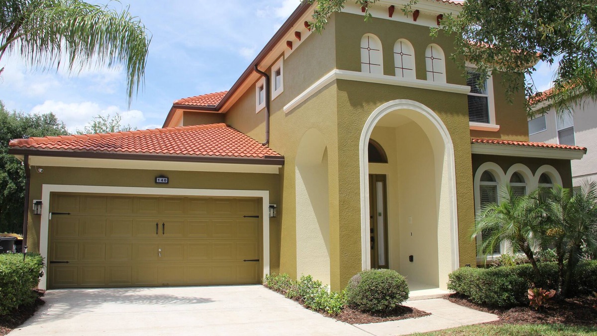 Watersong House | LARGE PRIVATE POOL HOME - 5 BR/5BH - GATED RESORT NEAR DISNEY