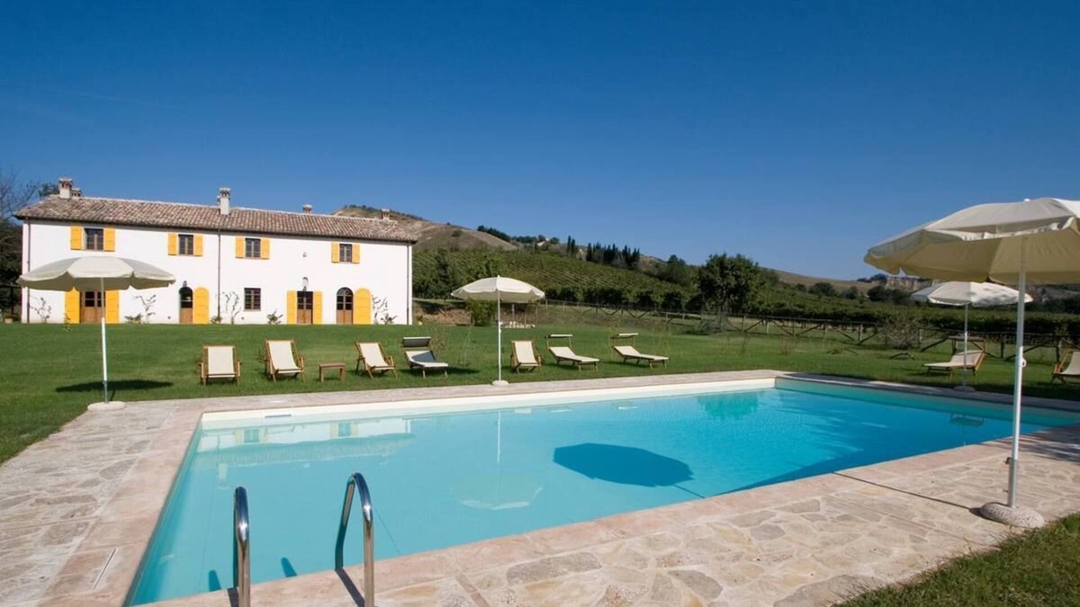 Brisighella Villa | Large private villa with pool