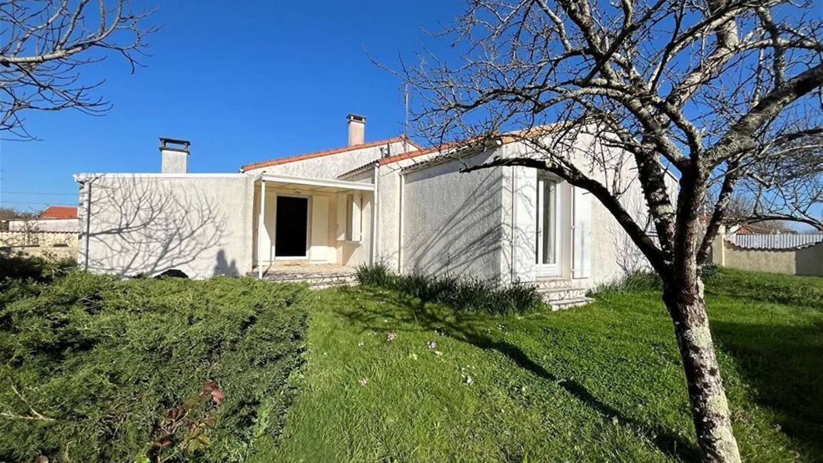 Saujon House | Large quiet house for 8 people - 10km from Royan