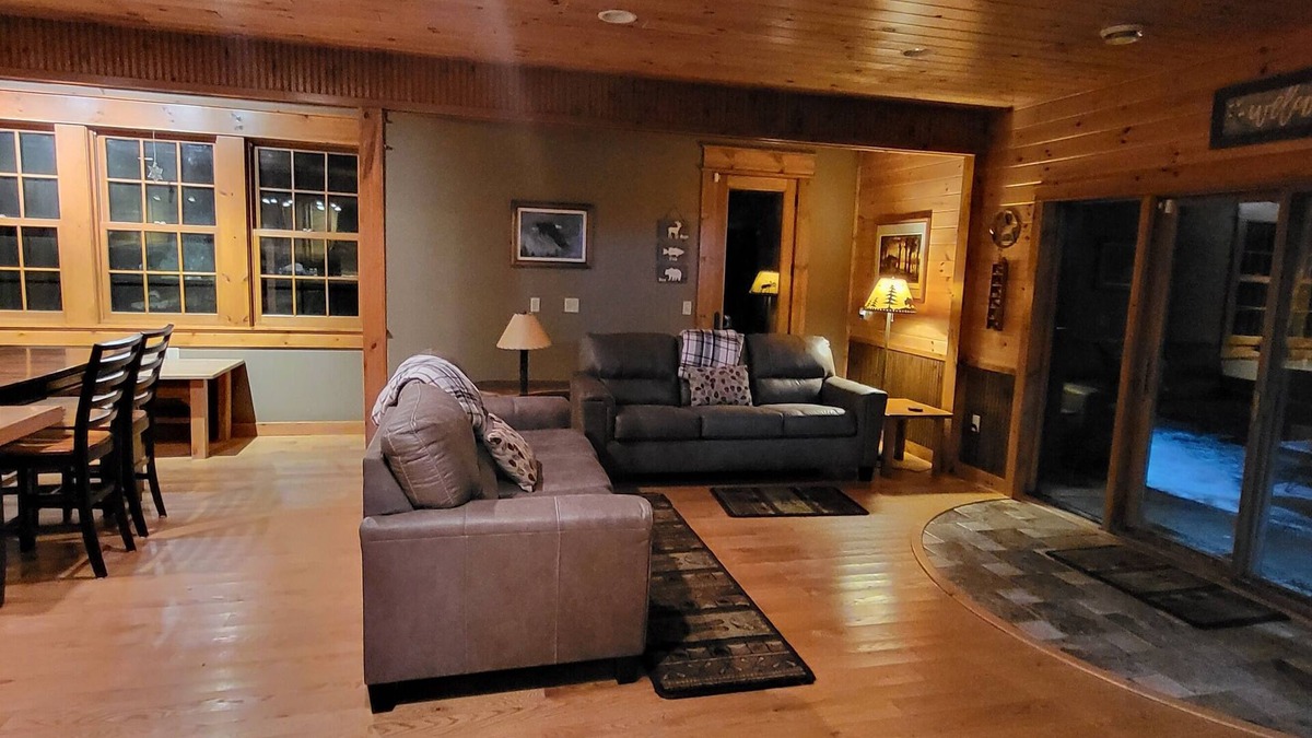 Emily House | Large Retreat perfect for all with 15acres in Crosslake on semi-private lake