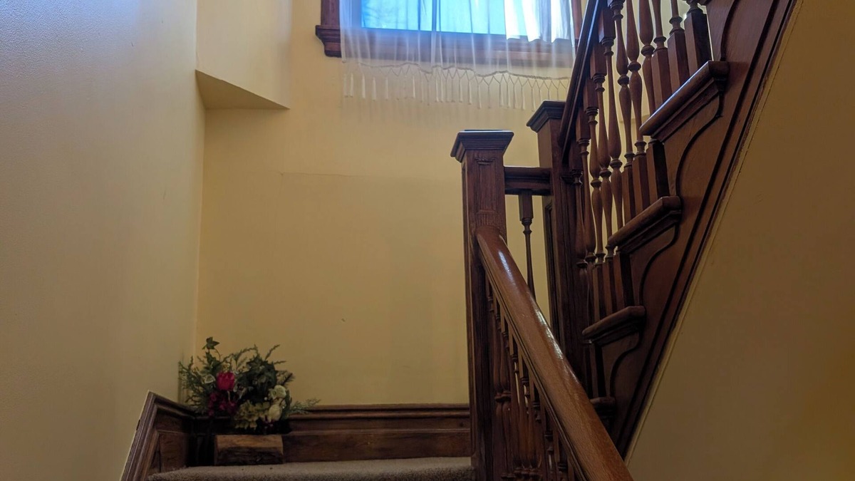 Montclair House | Large Space Great for Special Occasions: 2 Floors