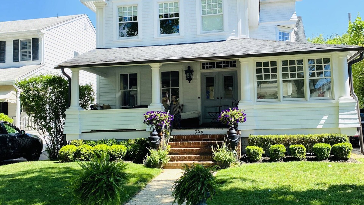 Spring Lake House | Large Spring Lake 6 BR Home!