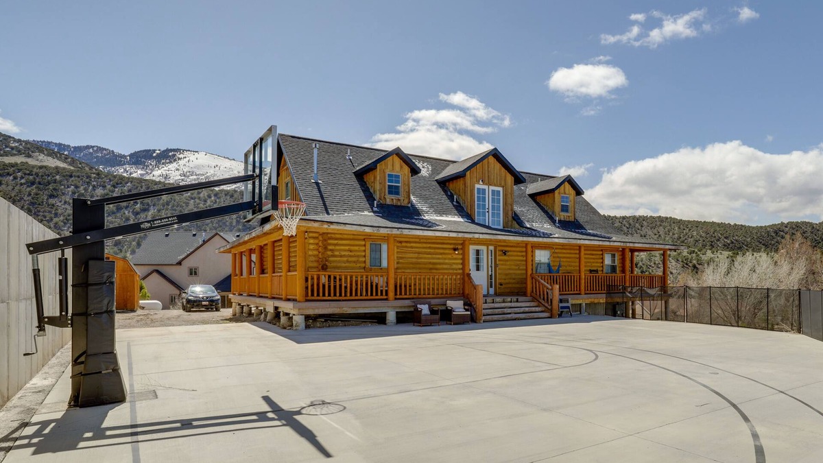 Sterling Cabin | Large Sterling Cabin < 1 Mi to Palisade State Park