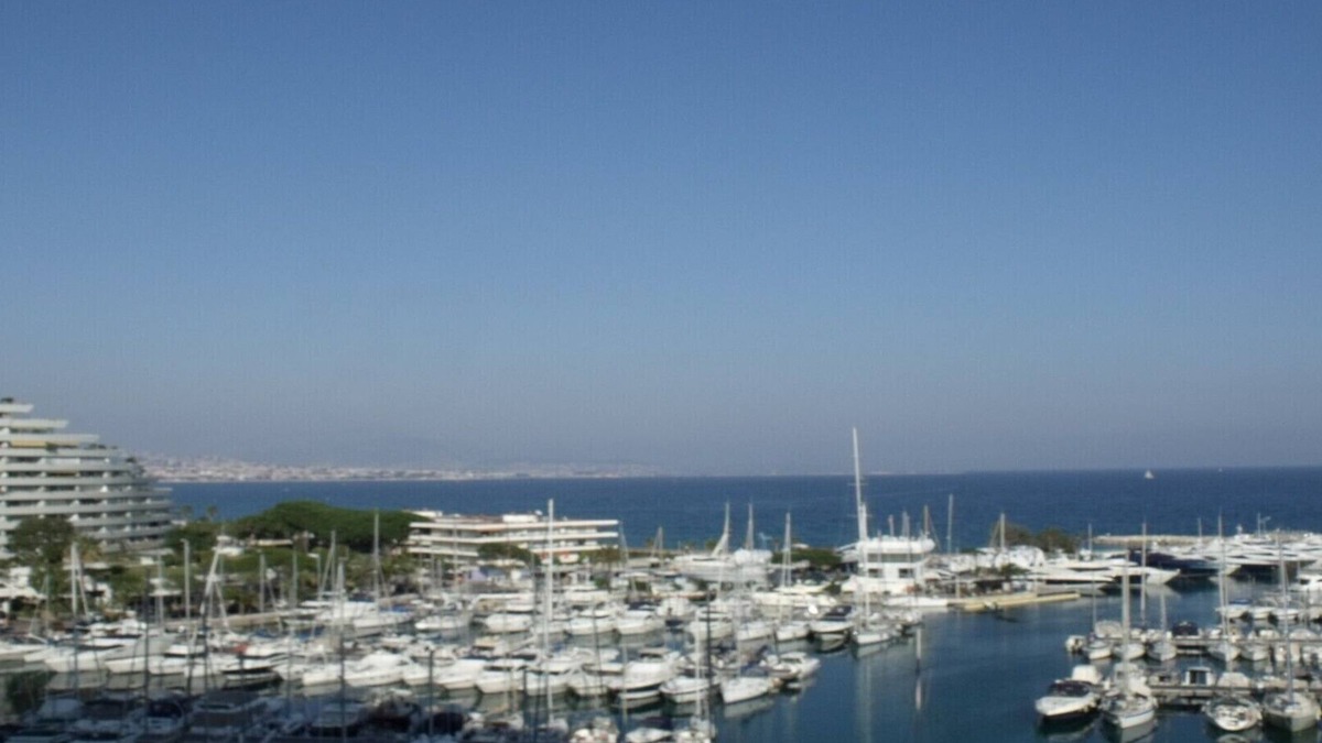 Villeneuve-Loubet Condo | Large studio sea view and stunning harbor