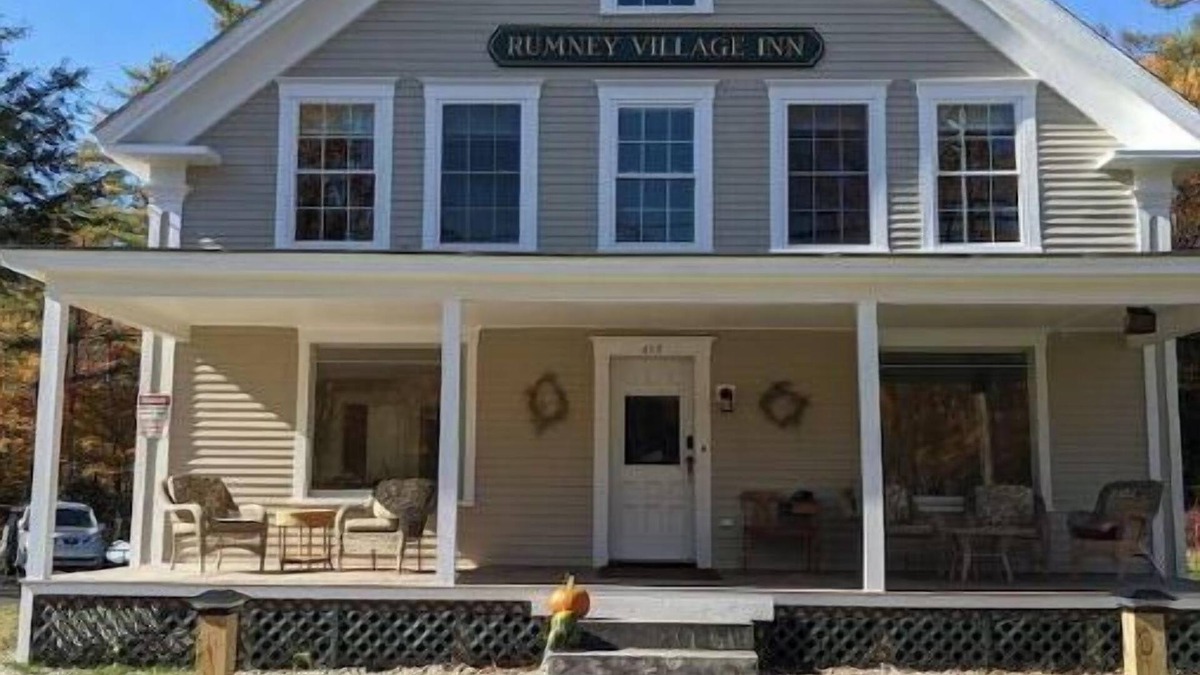 Rumney Apartment | Large studio with private bath and kitchenette