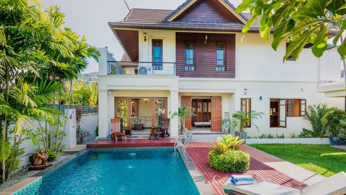 Mai Khao Villa | LARGE SURIN/BANGTAO VILLA WITH PRIVATE POOL/GARDEN