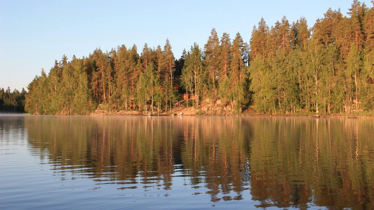 Pertunmaa Villa | Large timber villa with splendid scenery and nature