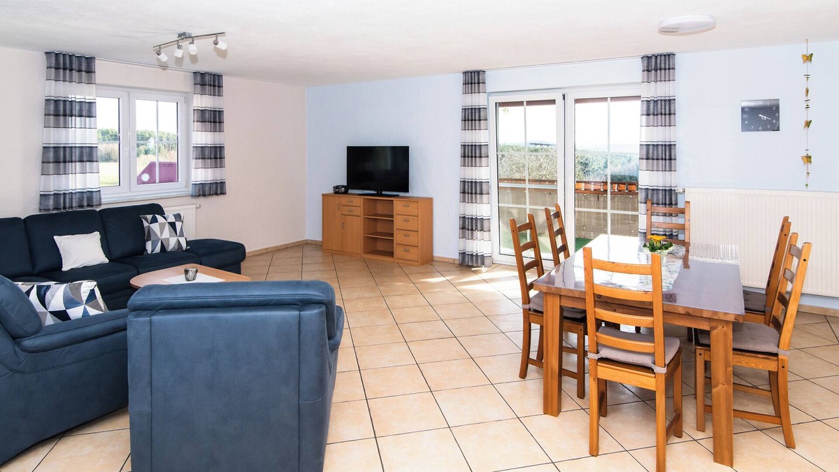 Spalt Apartment | Large vacation apartment (130sqm) on the 1st floor with a view over the Brombachsee