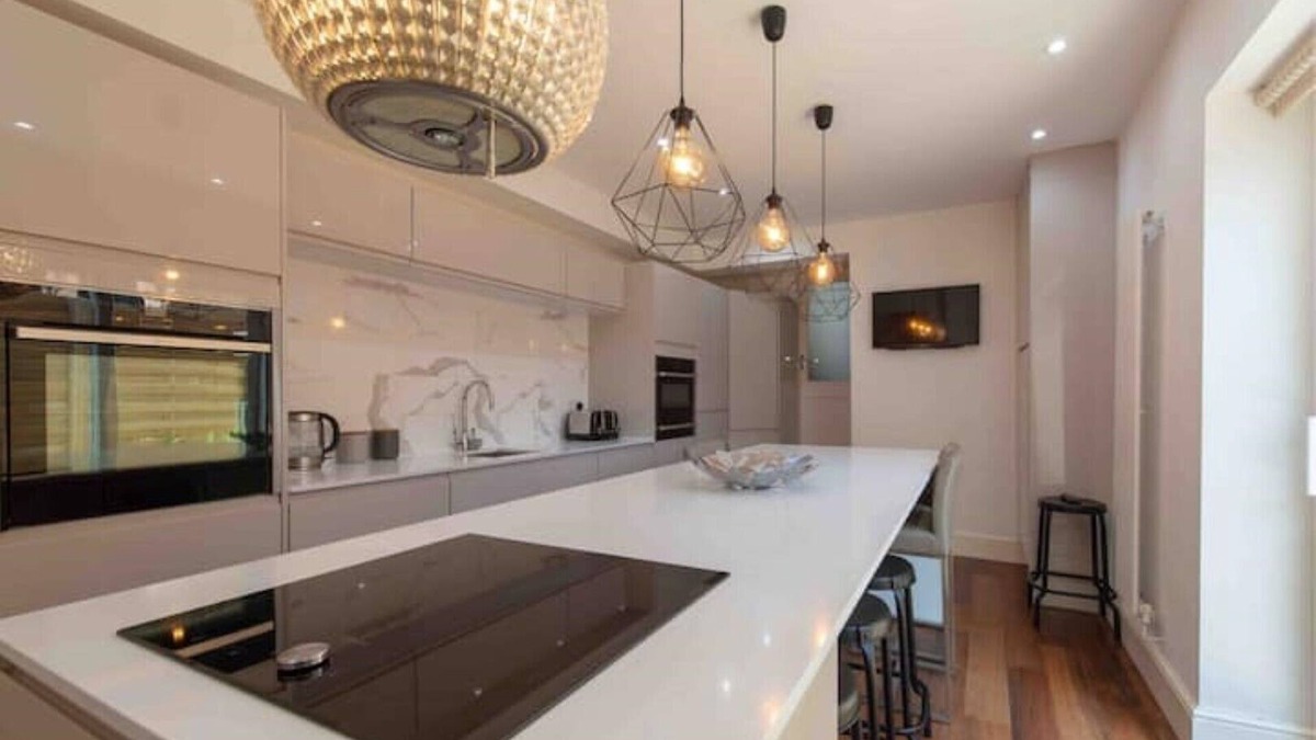 Penarth House | Large Victorian Terrace, Penarth (Cardiff)