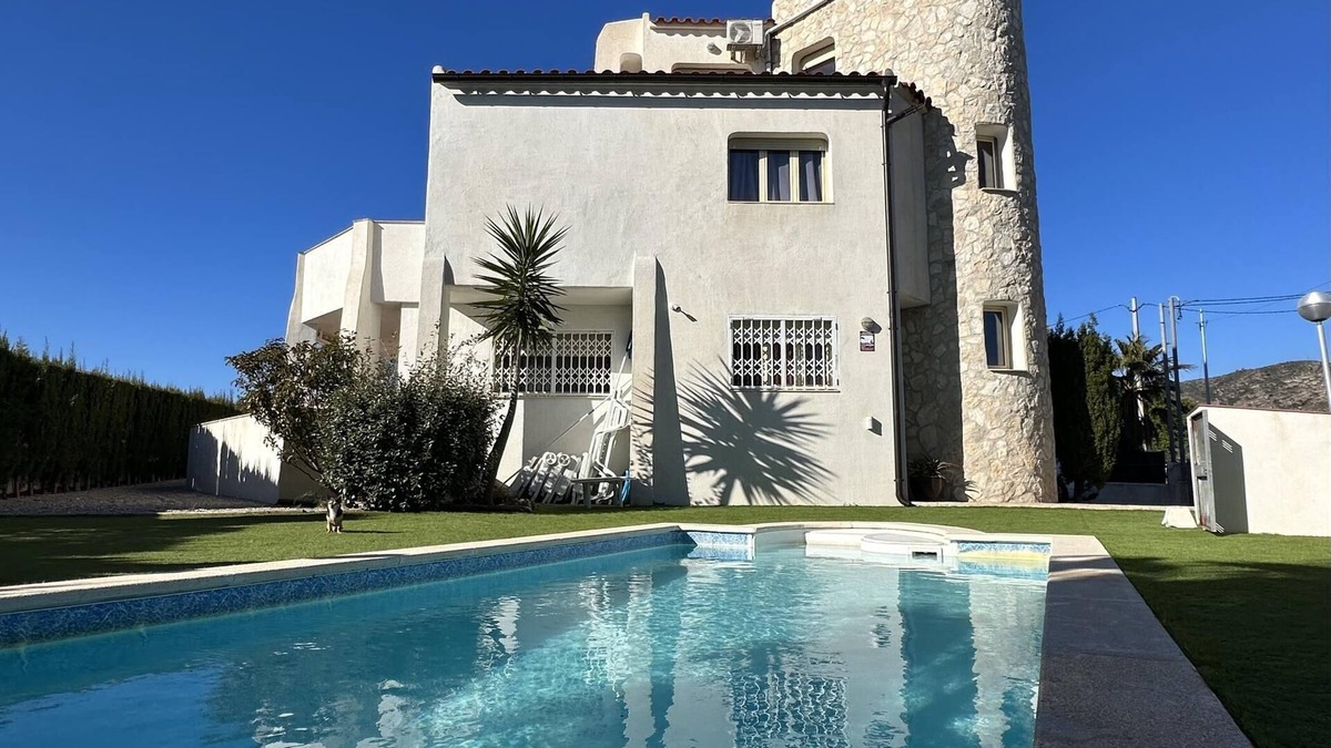 L Almadrava House | Large villa for 11 people with sea view and private pool!