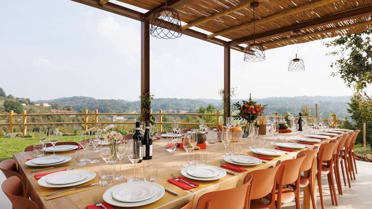 Monteu Roero Villa | Large villa in Piedmont