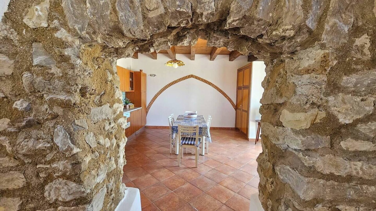 Realmonte Villa | Large villa on two levels with outdoor spaces dedicated to your relaxation
