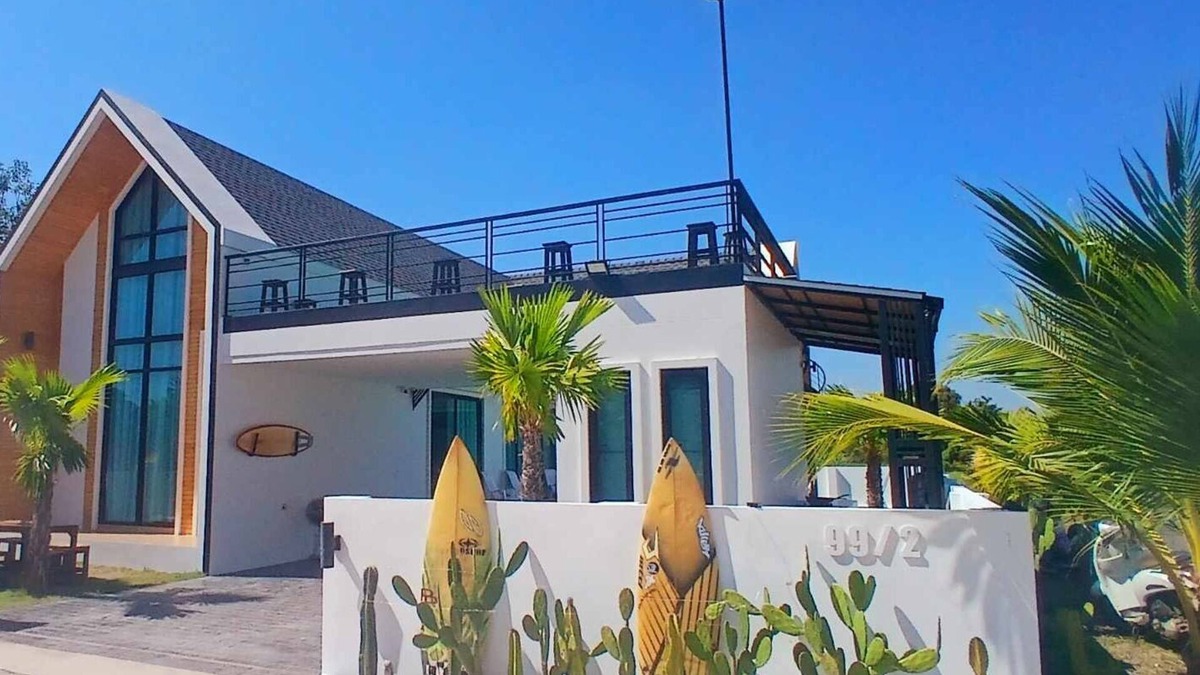 Rayong Villa | Large villa with private pool, 600m from Mae Rumphueng beach and near Koh Samet