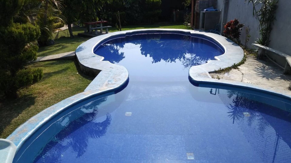 Jiutepec House | Large weekend house in Cuernavaca