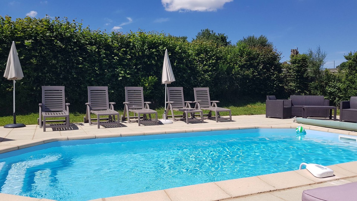 Janaillat Cottage | Large Well Equipped Cottage sleeps 12 with Heated Pool & Wonderful Views