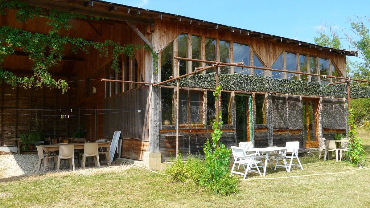 Mouillac House | Large wooden house in the heart of nature